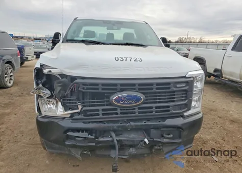 2023 Ford F250 Super Duty z USA, uszkodzony, nr VIN 1FTBF2BAXPEC27119